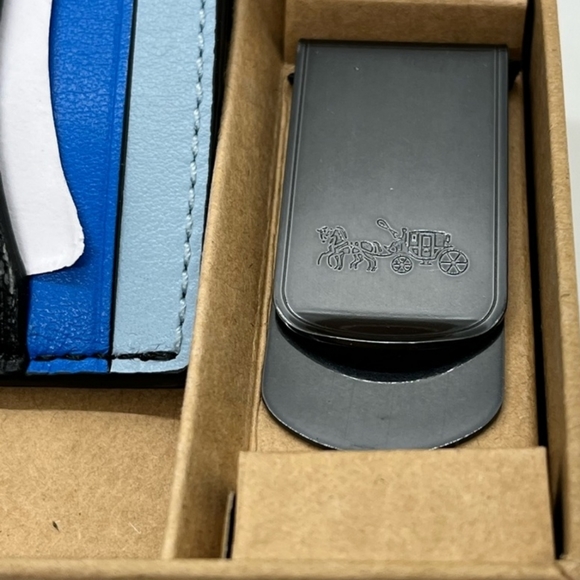 COACH 3 in 1 Card Case Wallet Set❗️ - Picture 7 of 8